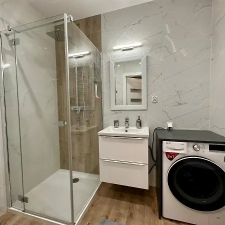 Apartament Sdh 2 Comfortable Near Warsaw *